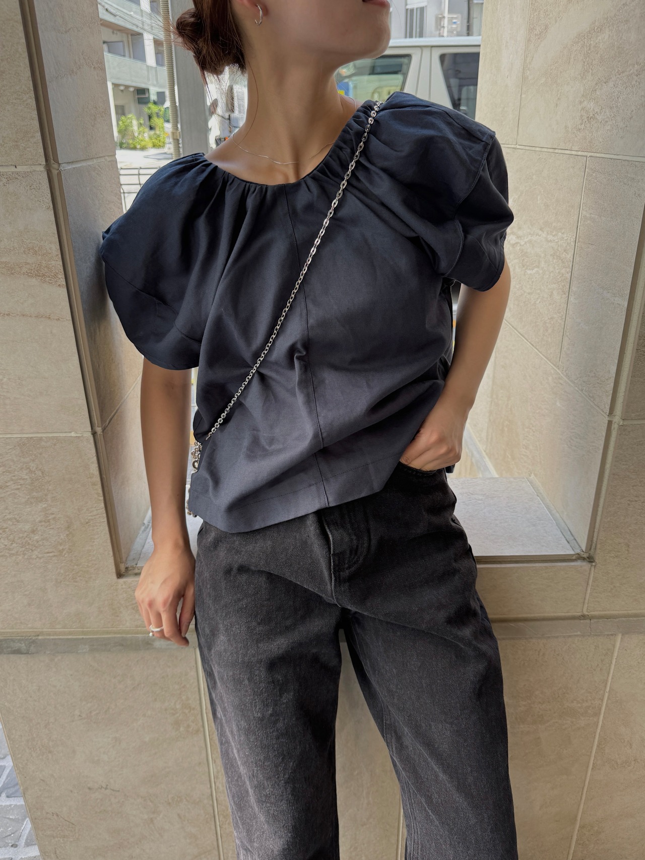 round puffy arm fully gather blouse | nananamoe