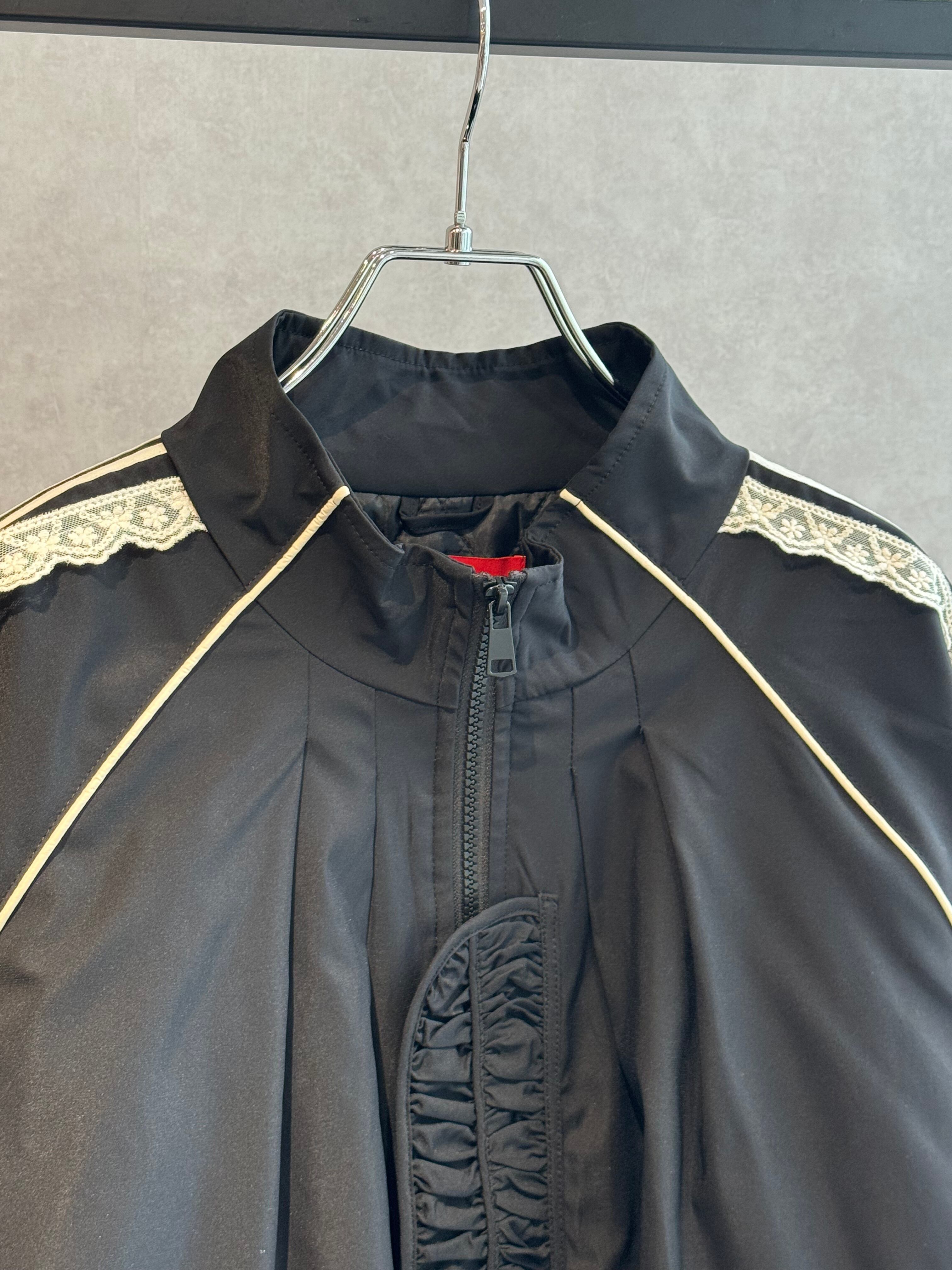 lace line frill paddet blouson