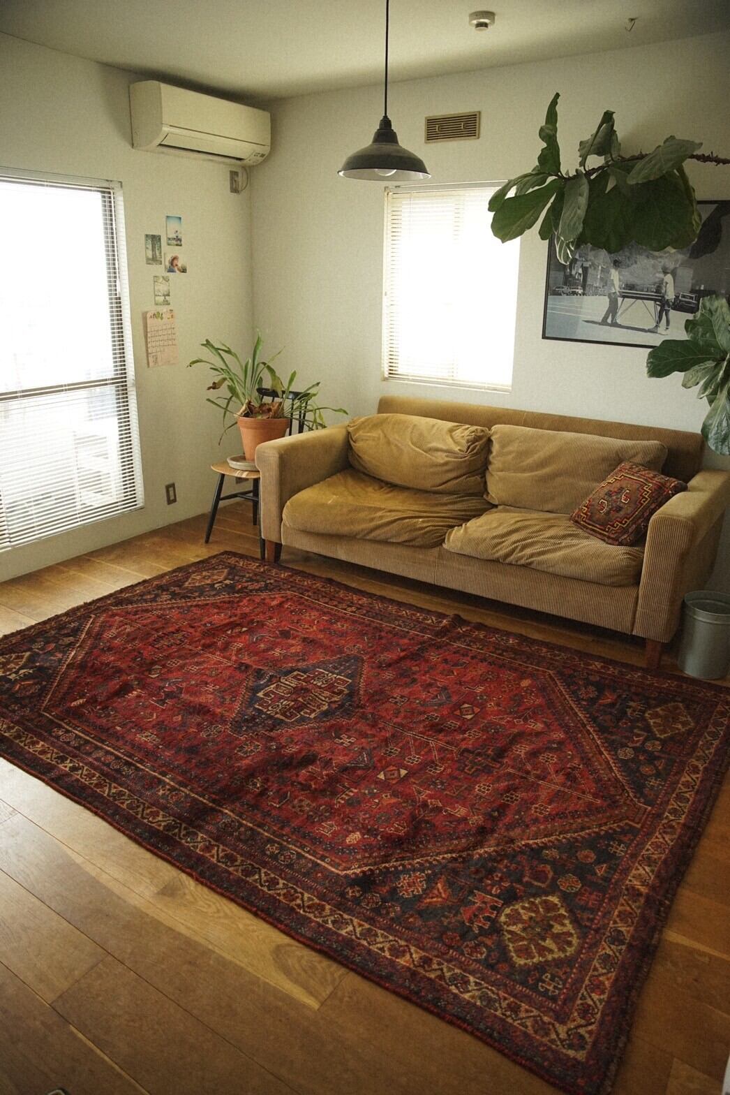 1052 -Semi Antique Qashqai rug | 手織りのヴィンテージラグ専門店