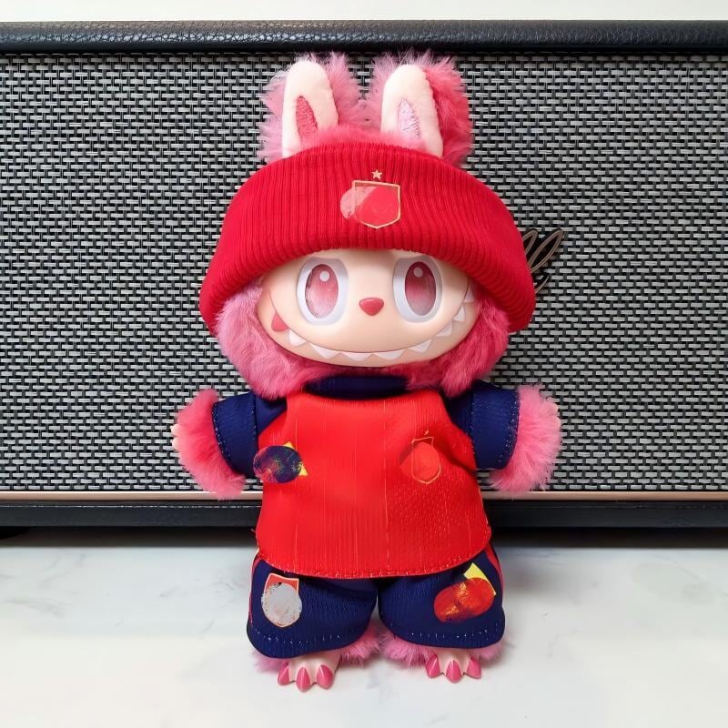 Labubu 1-3代用 サッカー トップス+パンツ+帽子+ボールチャーム+靴