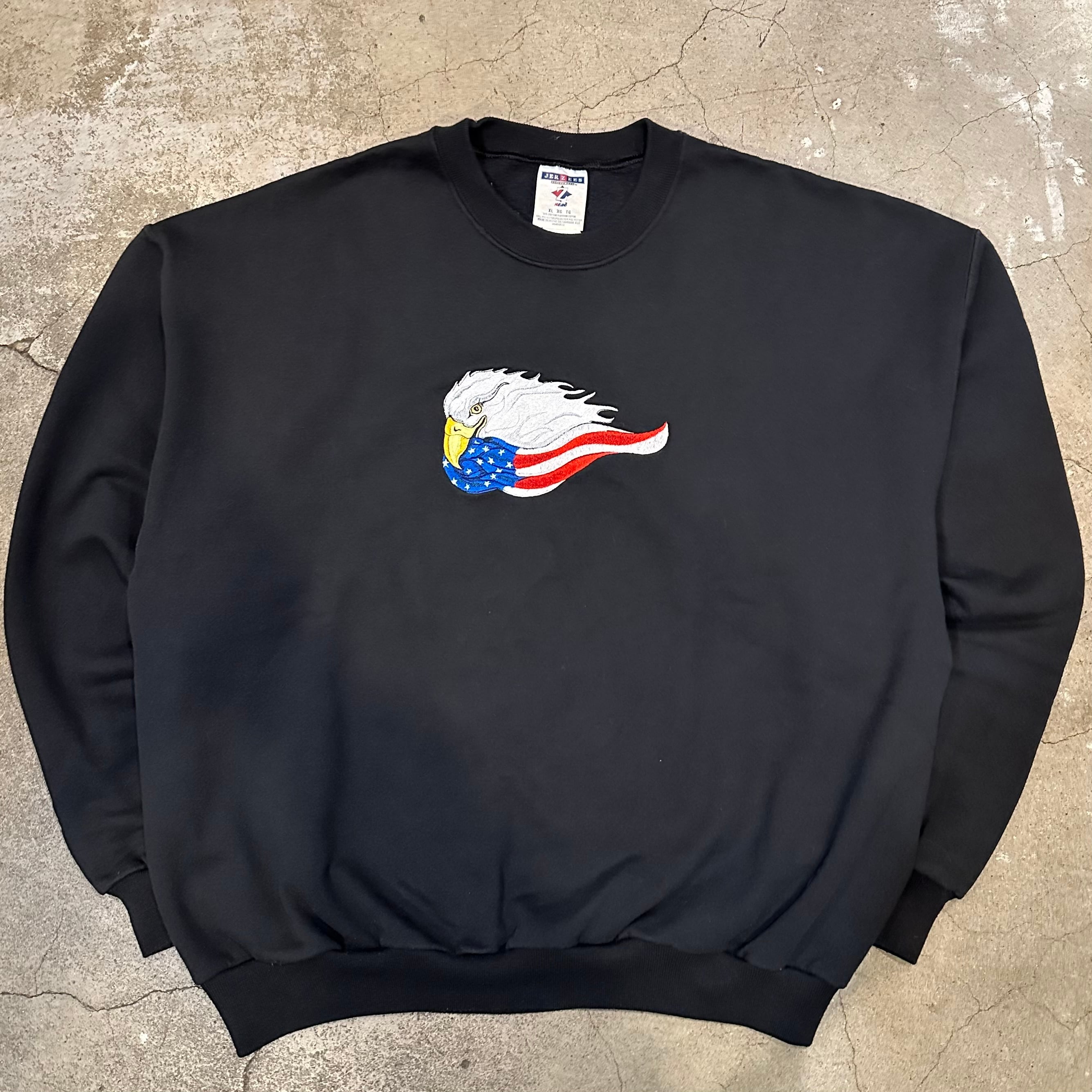 90s~ JERZEES eagle & american flag embroidery sweat | 仙台 古着屋