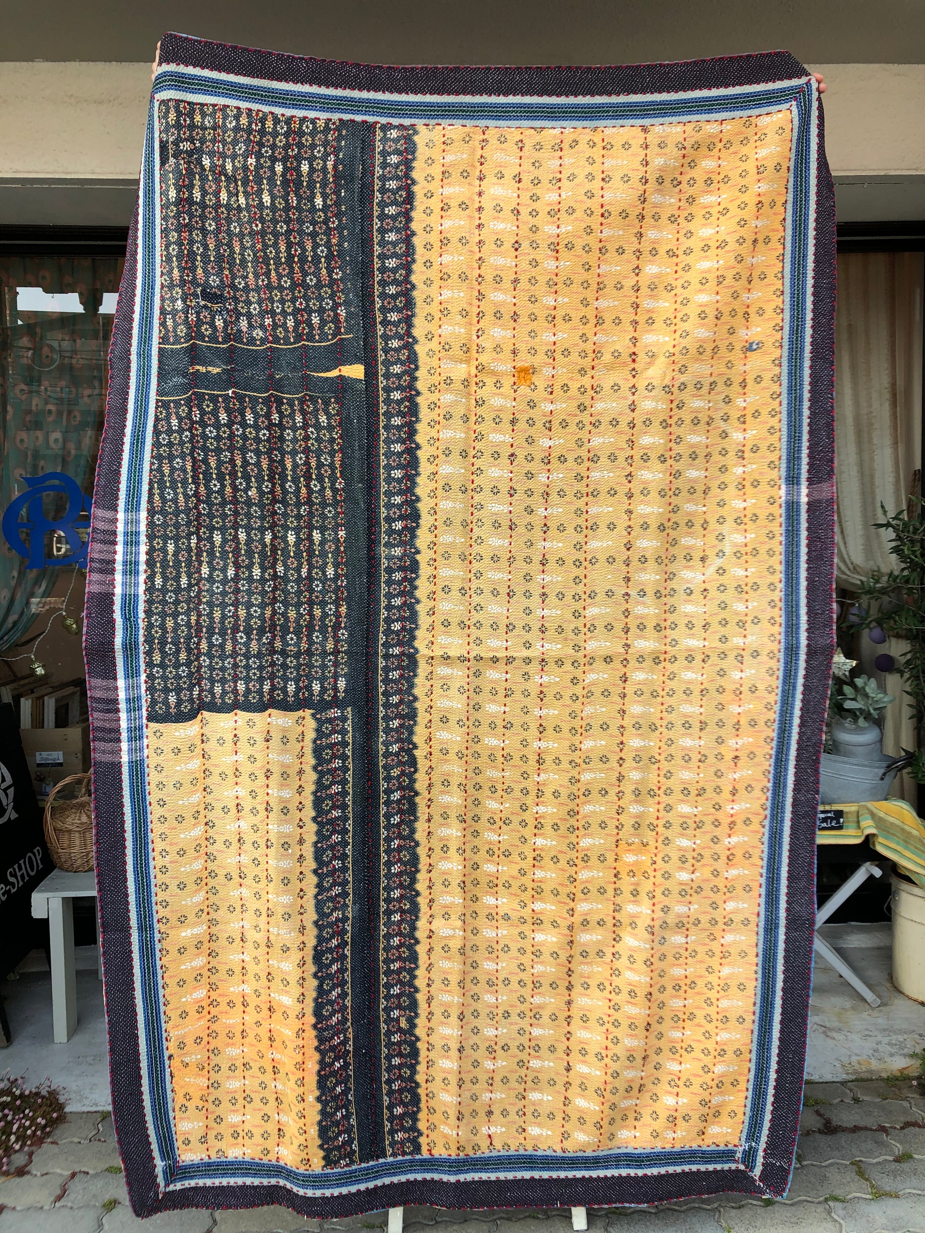 vintageカンタキルトラグ Vintage】カンタ刺繍のラグ⑨ | Re-SHOP