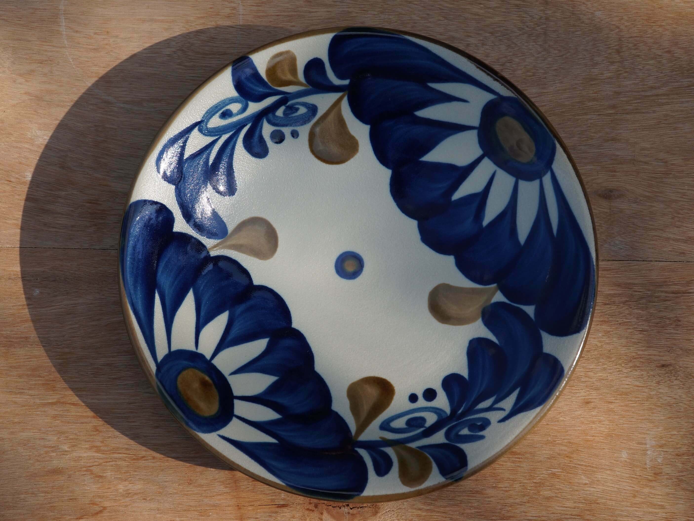 Y様オーダー品 コバルトが鮮やかな唐草セット 【ヤチムン大城工房】