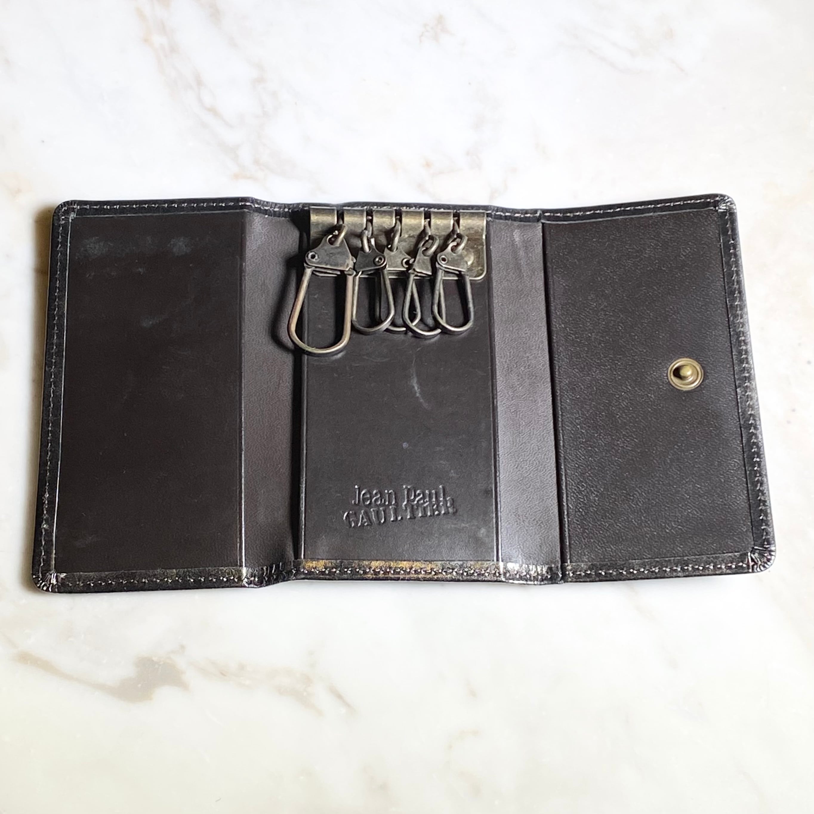 JEAN PAUL GAULTIER black×silver leather key case | NOIR ONLINE