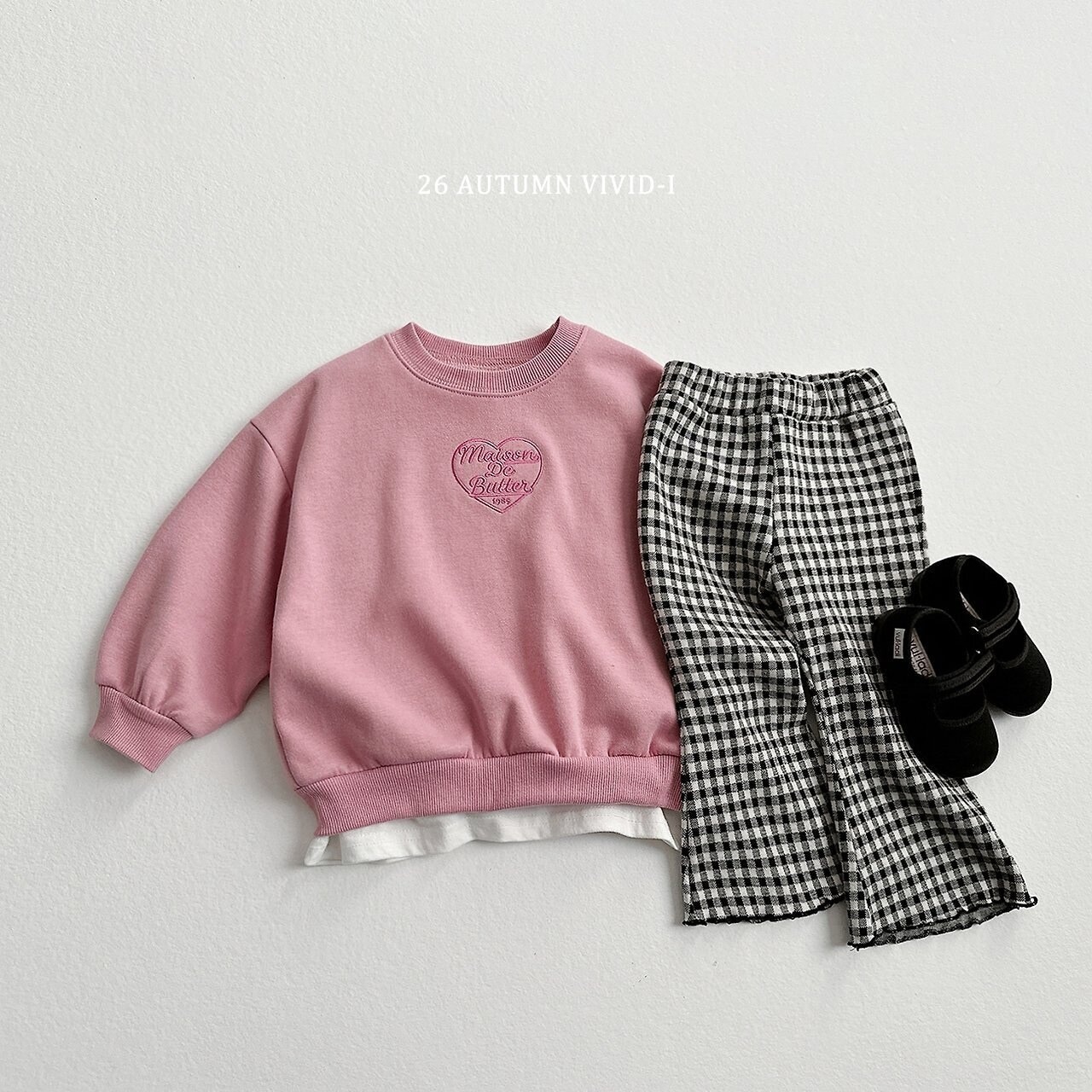韓国子供服 / VIVID-I / 26Autumn /ハート刺繍 セットアップ / 女子服 / 秋服 *XS~JM*