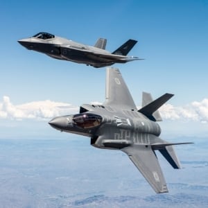 F-35A三沢基地カレー2個セット | 三沢市観光協会ショップ