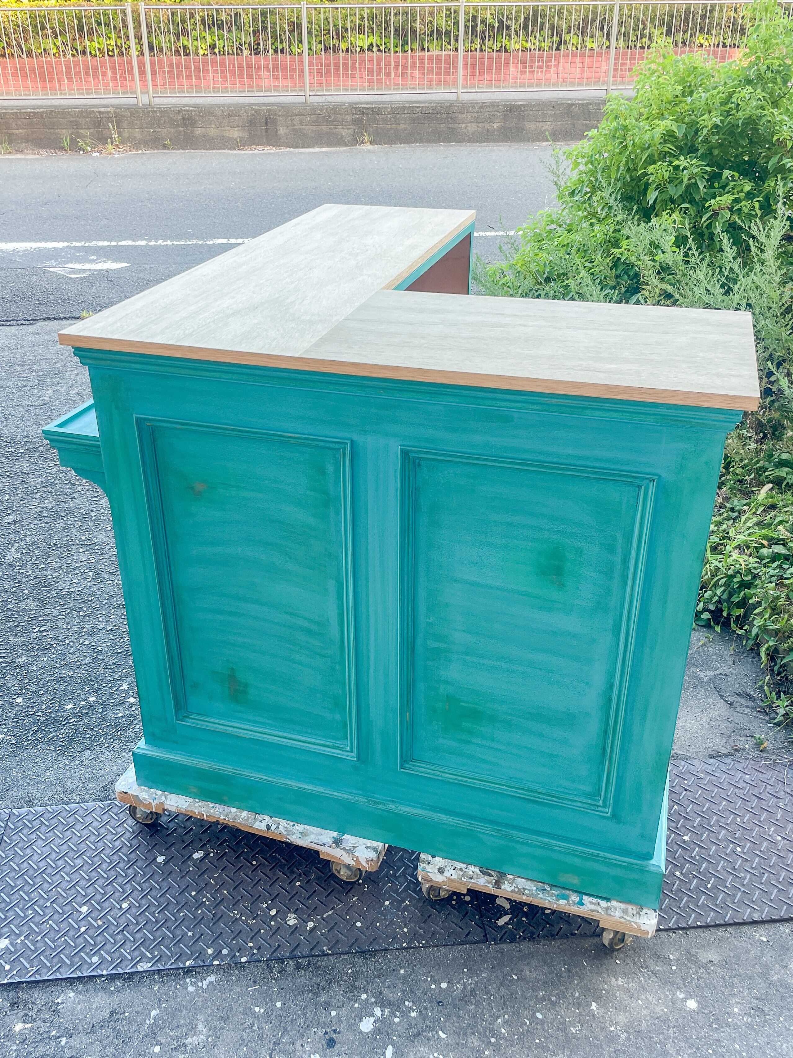 美容室向けアンティーク調L字カウンター123 （特注レジカウンター