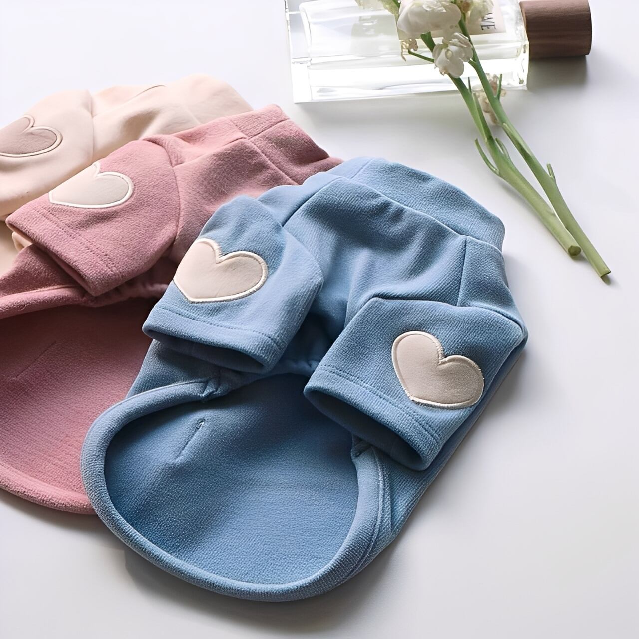 一部ご予約】ハート袖タートルネック 犬服 インナー 小型犬服 秋冬