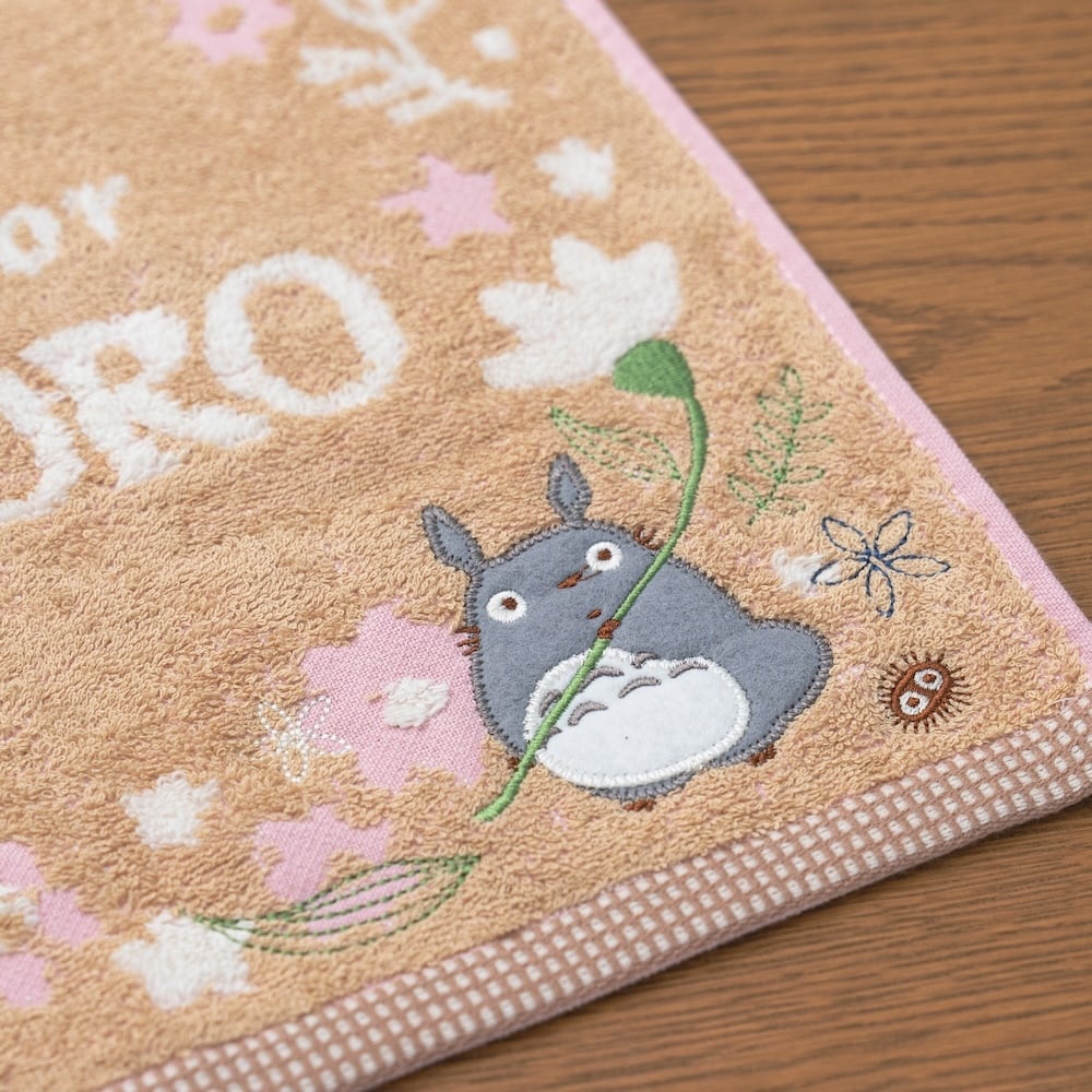 となりのトトロ バスタオル アンティークリーフ（7348） | すすのこ