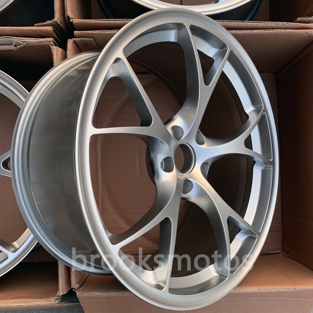 アルファロメオ ジュリア 19インチ 鍛造 ホイール 19x8 19x9 ハイパー