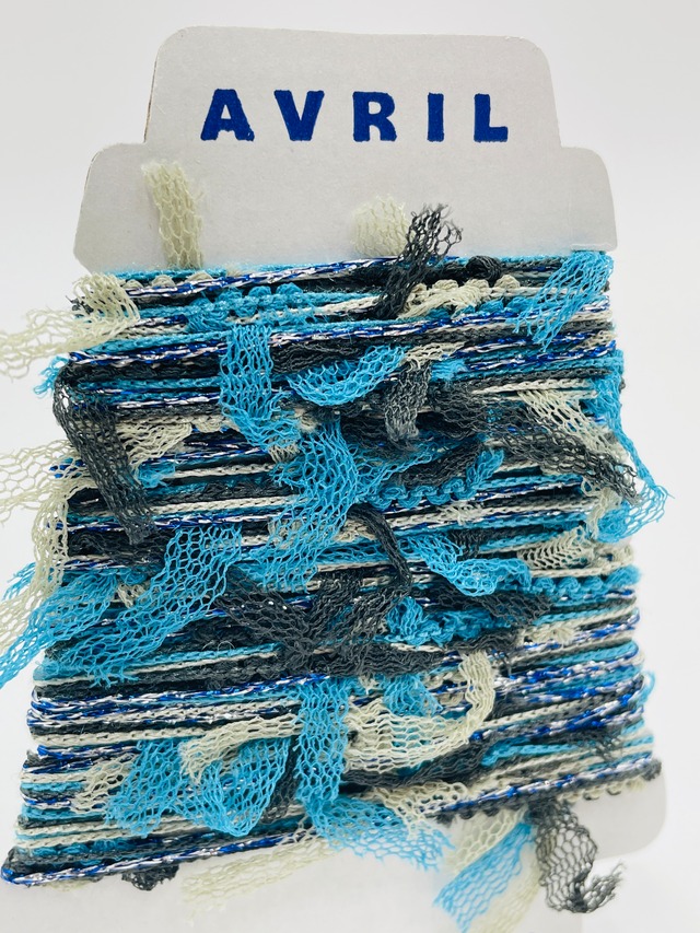 集めたくなる♬楽しい♬可愛い♡『ちょこっと巻きのファンシー糸』AVRILペラコーン261