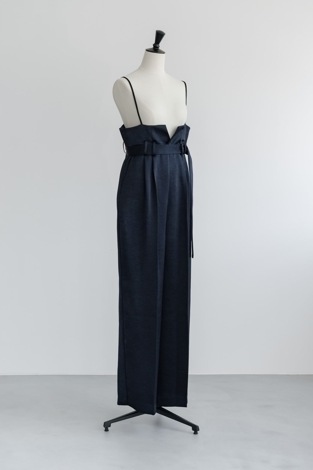 roughlow サロペット 予約】otona satin wide salopette(navy)7月下旬頃〜8月上旬頃
