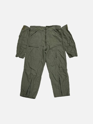 ATTACHING PANTS　
