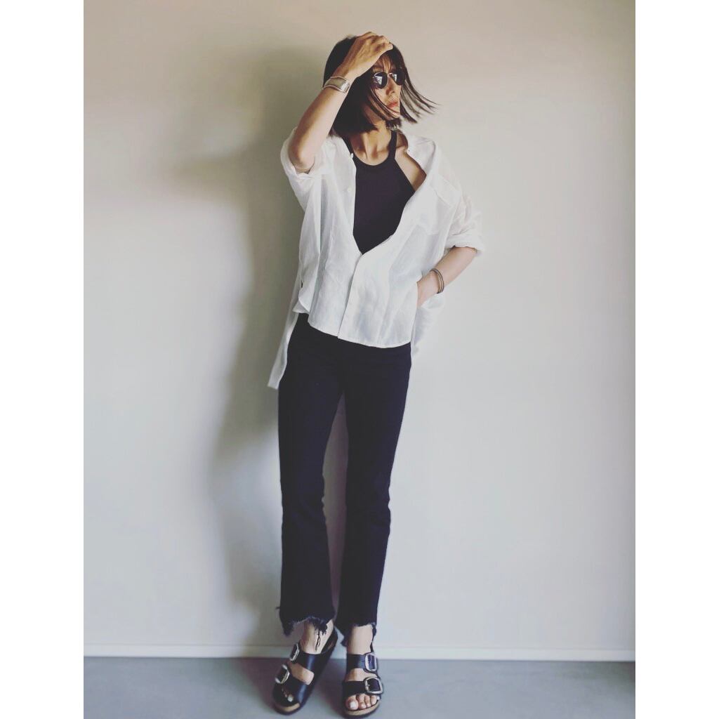 <ファッションエディター坪田あさみさんコラボ>BOOTY DENIM(BLACK)ブーティフレアデニム | woadblue web store powered by BASE