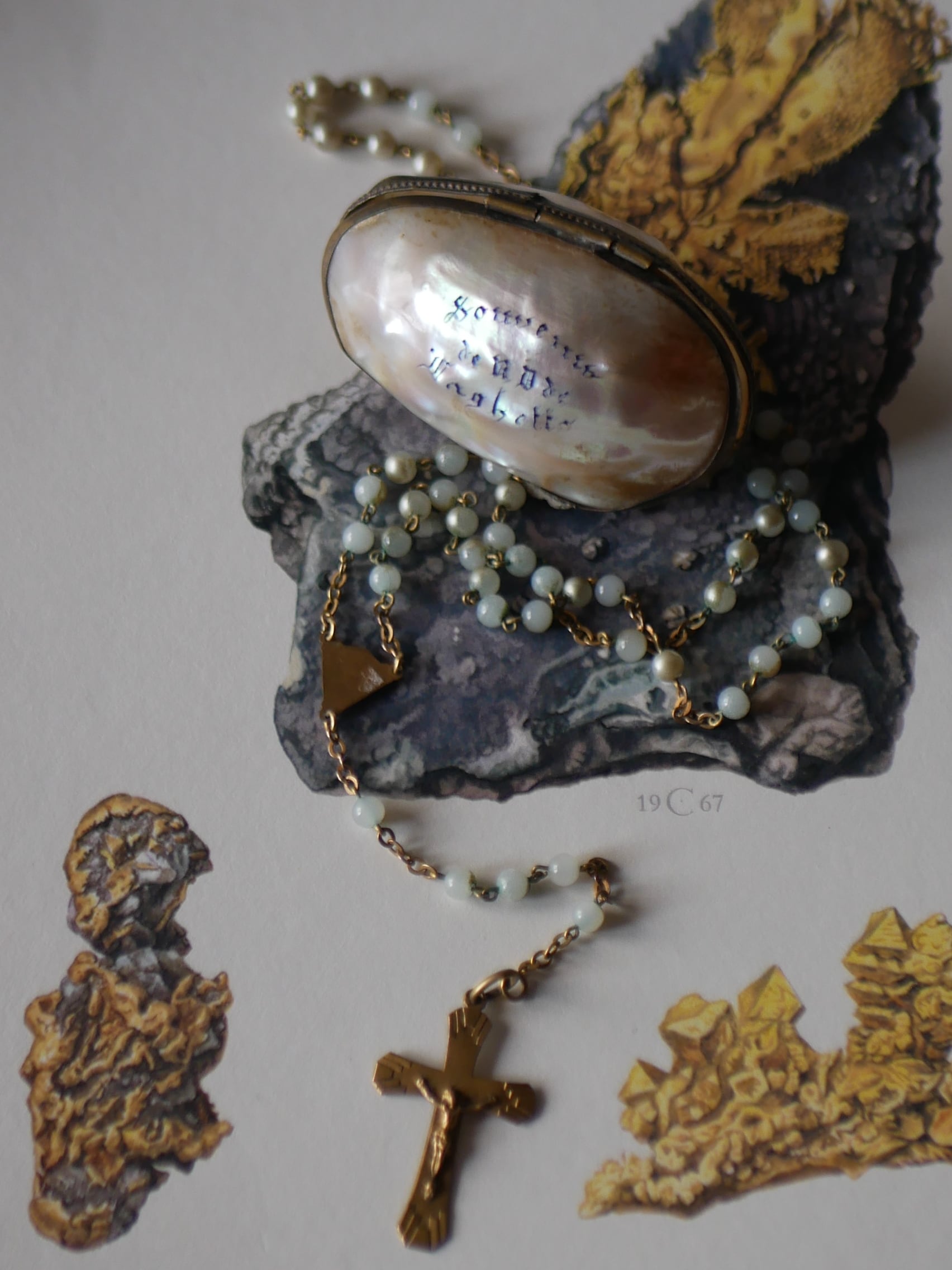 マザーオブパール ロザリオケースとロザリオ フランスアンティーク アンティークのある暮らし