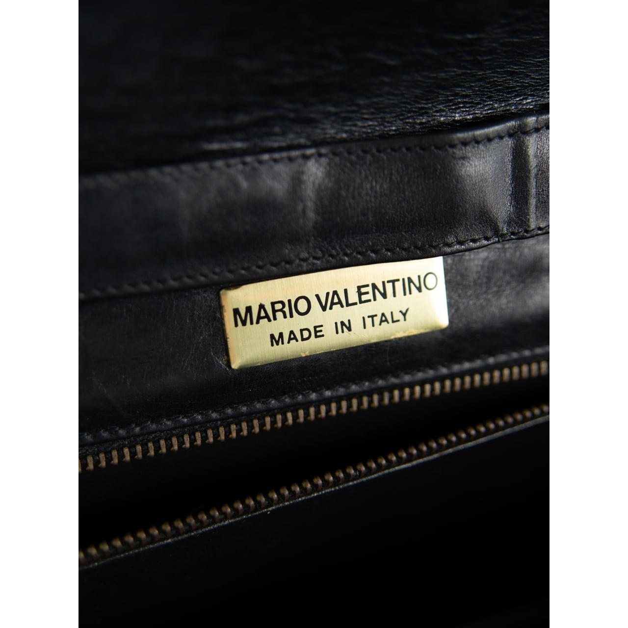 【MARIO VALENTINO】Made in Italy Leather Crossbody Bag（マリオヴァレンティノ イタリア製レザークロスボディバッグ ショルダーバッグ クラッチ）