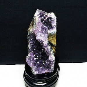 1.5Kg アメジスト クラスター ウルグアイ産 紫水晶 アメシスト 原石 amethyst 台座付属 一点物 182-6087