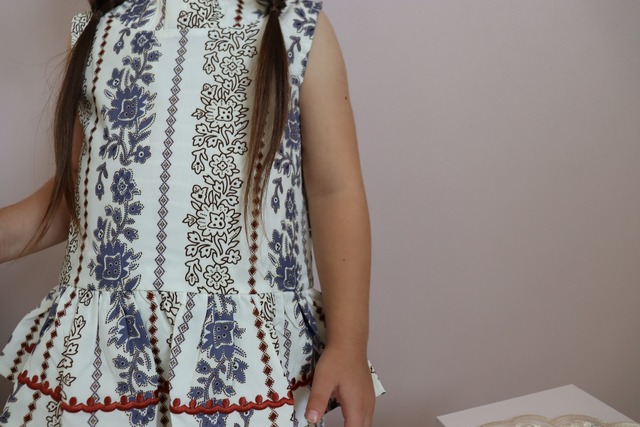 【取寄】洗練されたデザインで大人可愛すぎる!おしゃれな花柄セットアップ