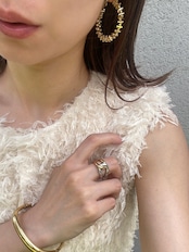 twist chip hoop pierce