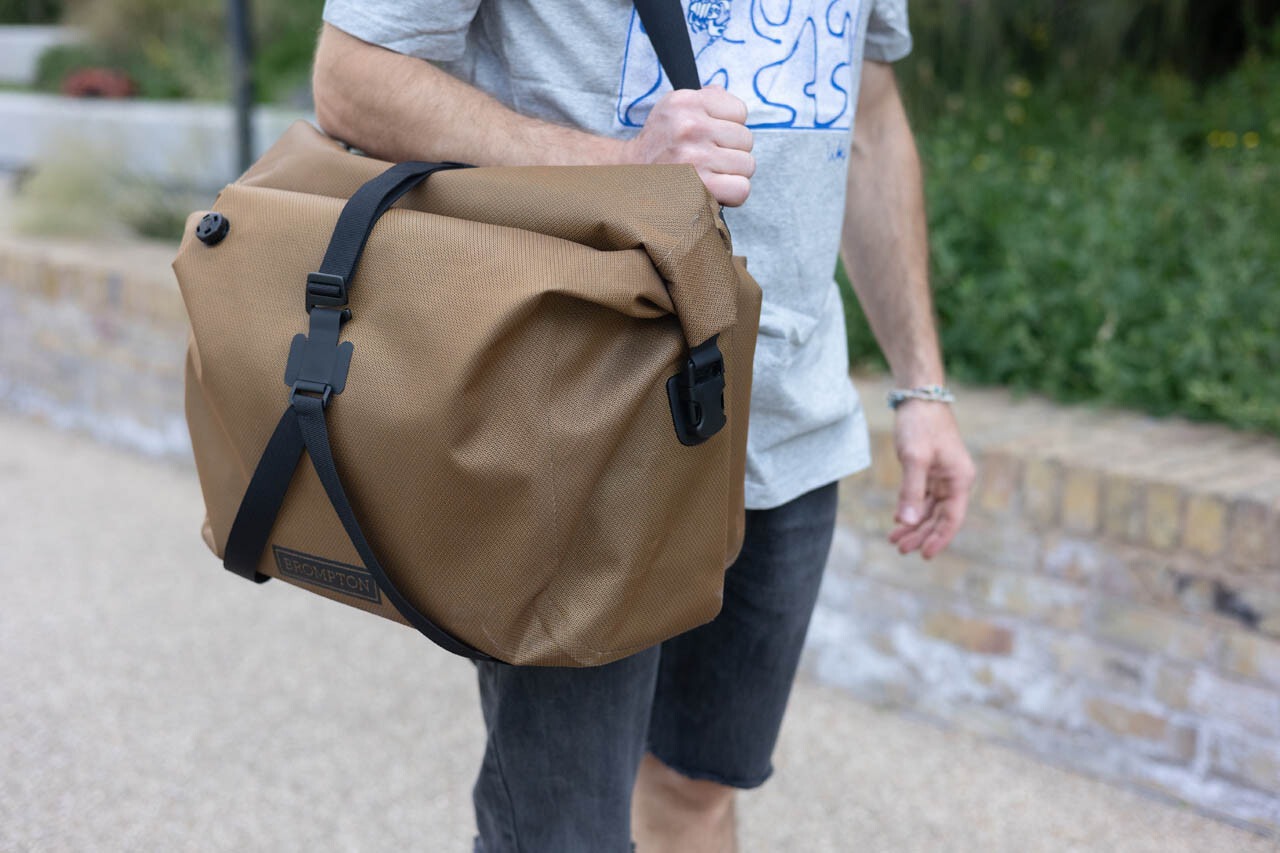 BROMPTON WP Rolltop L (23L)