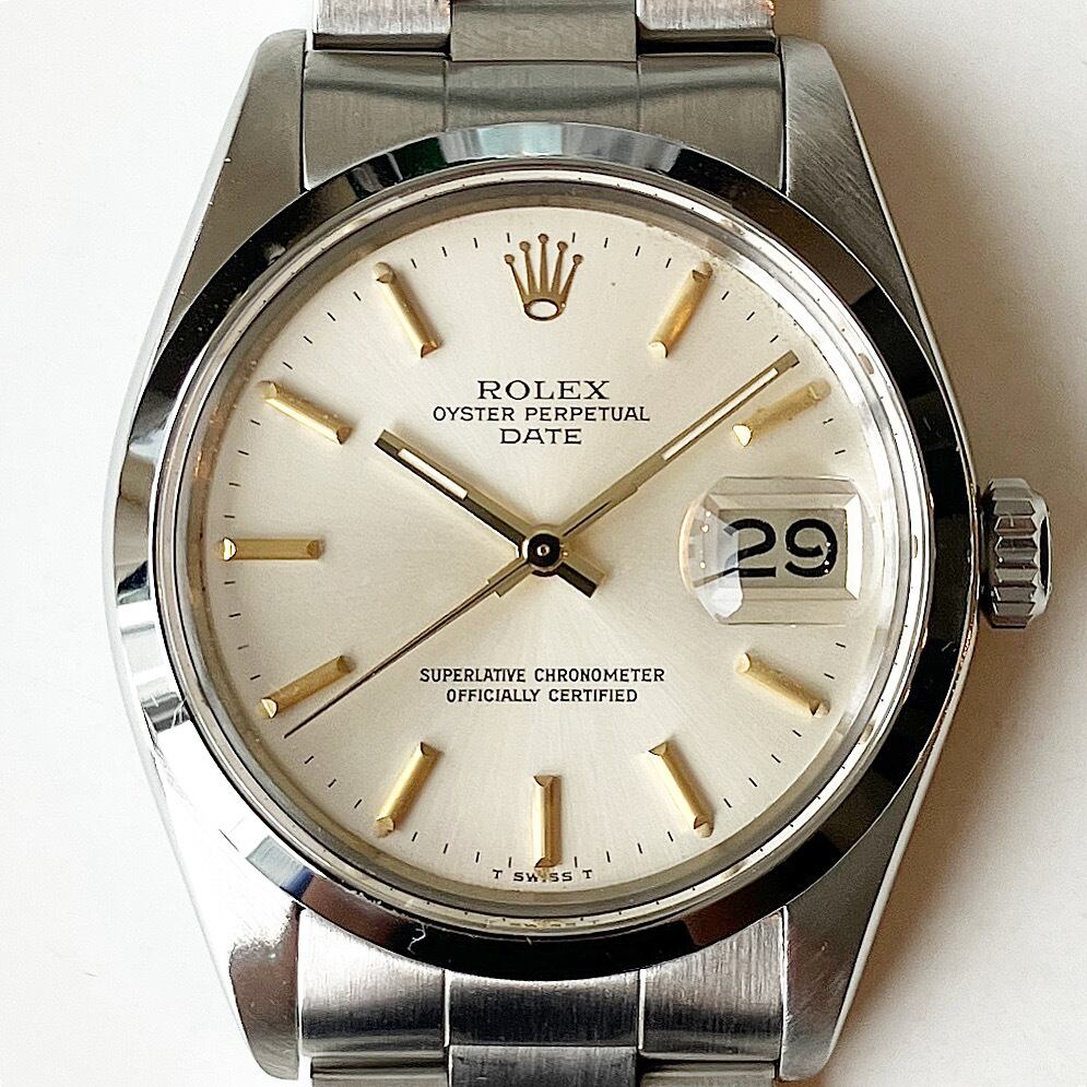Rolex Oyster Perpetual Date 1500 (54*****) Silver dial with Gold indices |  Nivram ヴィンテージ時計ショップ