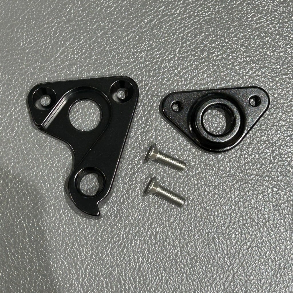 GUSTOロードバイク Ｍサイズ　ノーマルスプロケ　ディレーラーハンガー GUSTO リアディレーラーハンガー（DURO DISC、COBRA DISC、RANGER DISC