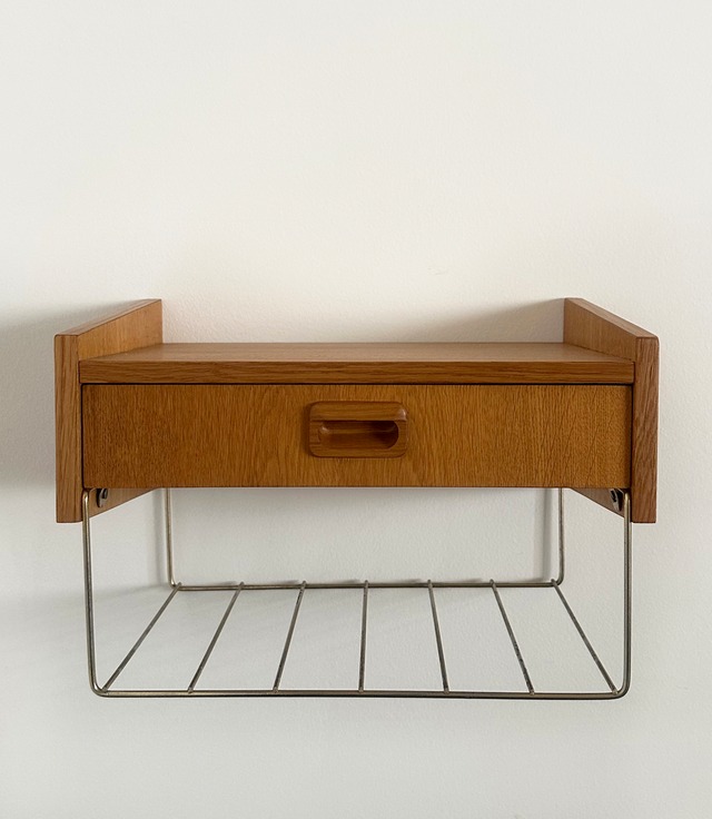 Wall shelf with drawer / WS057