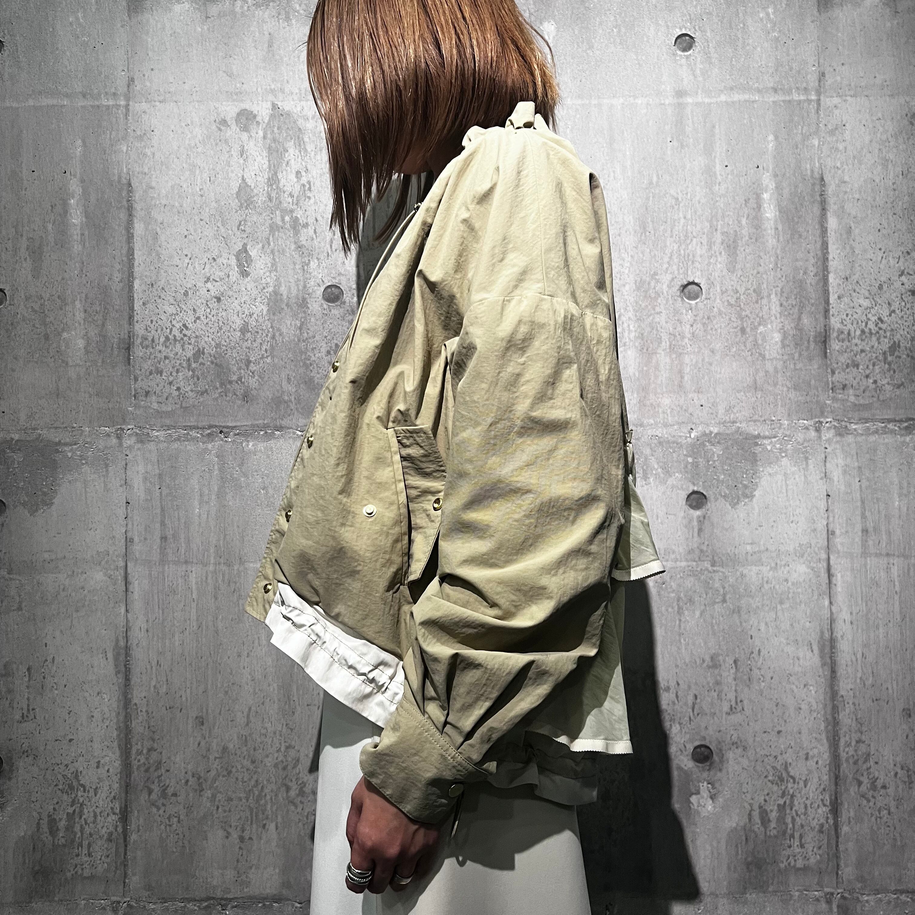 美品【Eimee Law】ギャザーネックバックフリルブルゾン ベージュ 