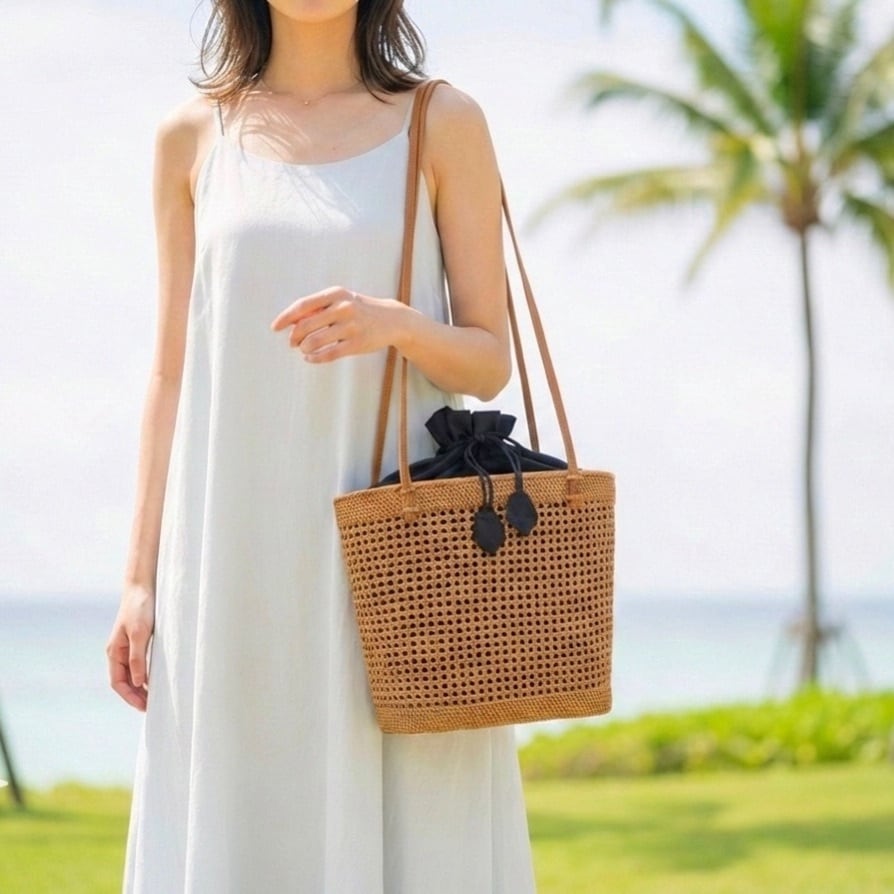 ★NEW★ バリ島　ショルダーバッグ　アタバッグ　かごバッグ　ハンドメイド　籠　 8e31b4b5f4e5820a2fb2a7080e3980