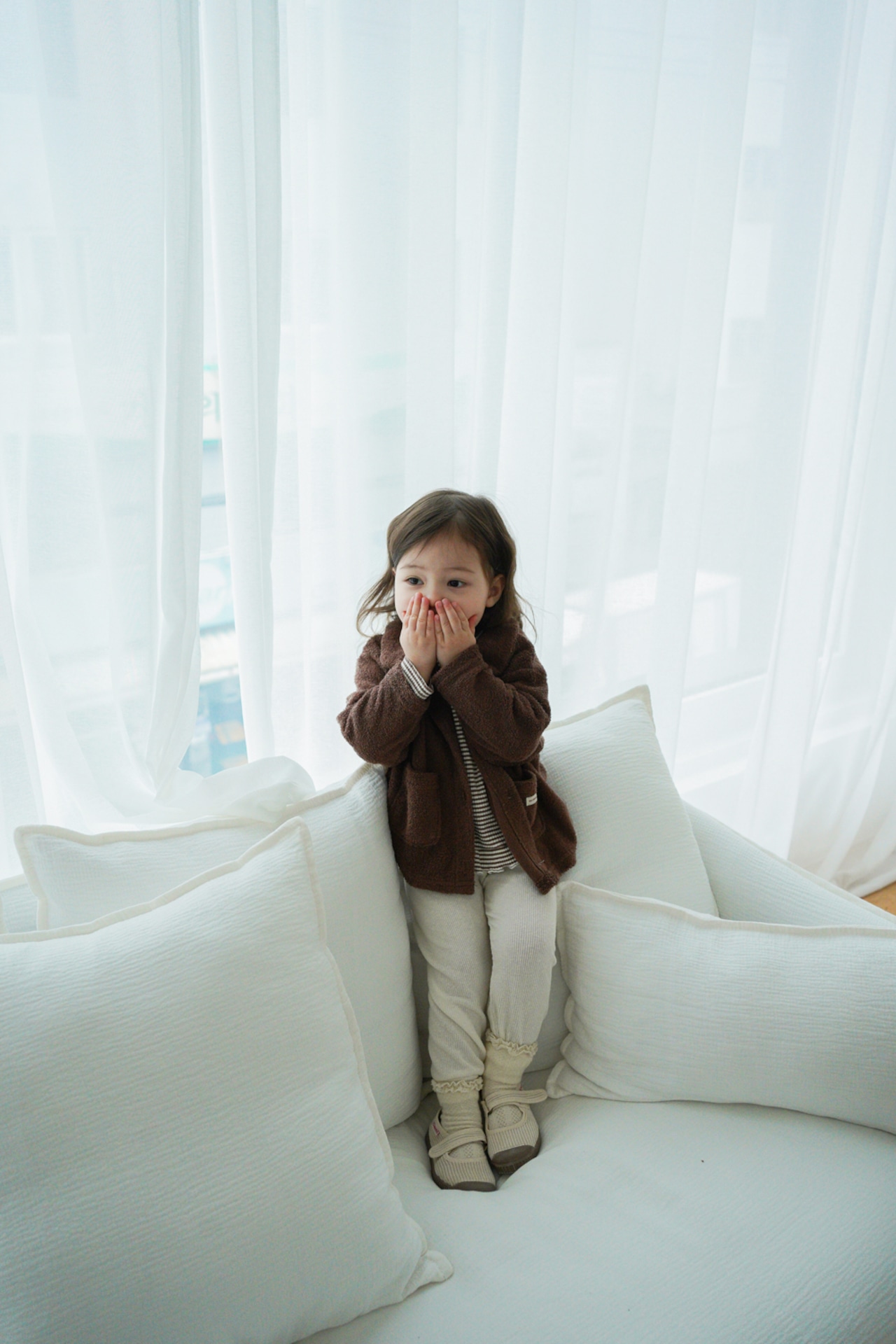 ONU 26/SS Collared Cardigan