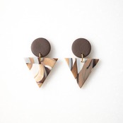 Matte : Brown Triangle