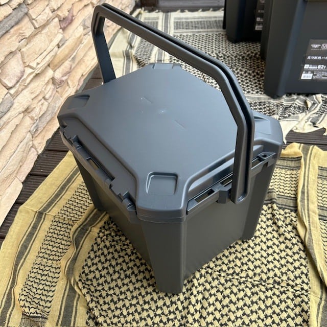 COREFLUX ＜コアフラックス＞ 】クーラーボックス 《 VIP 》16L