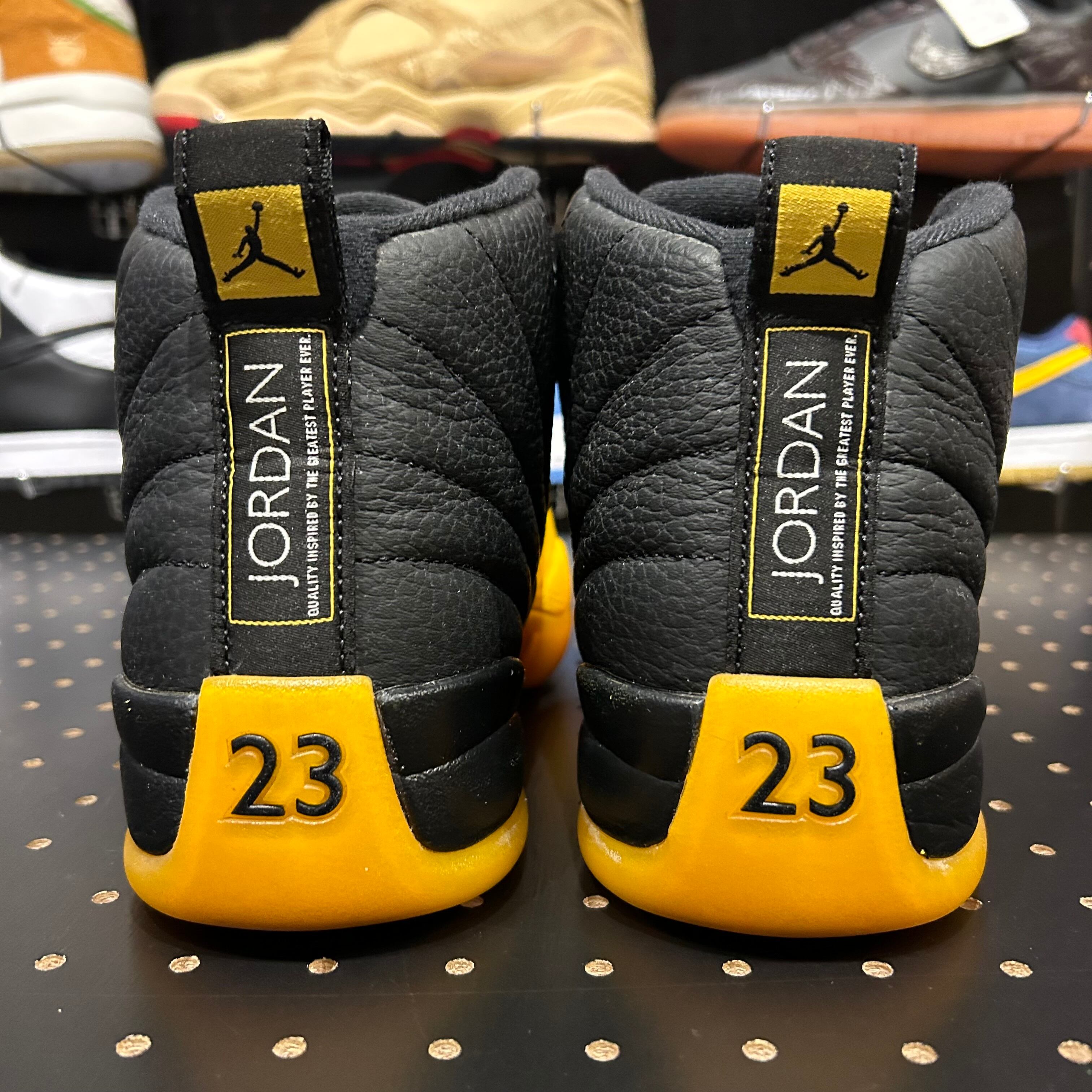 NIKE AIR JORDAN 12 NIKE AIR JORDAN 12