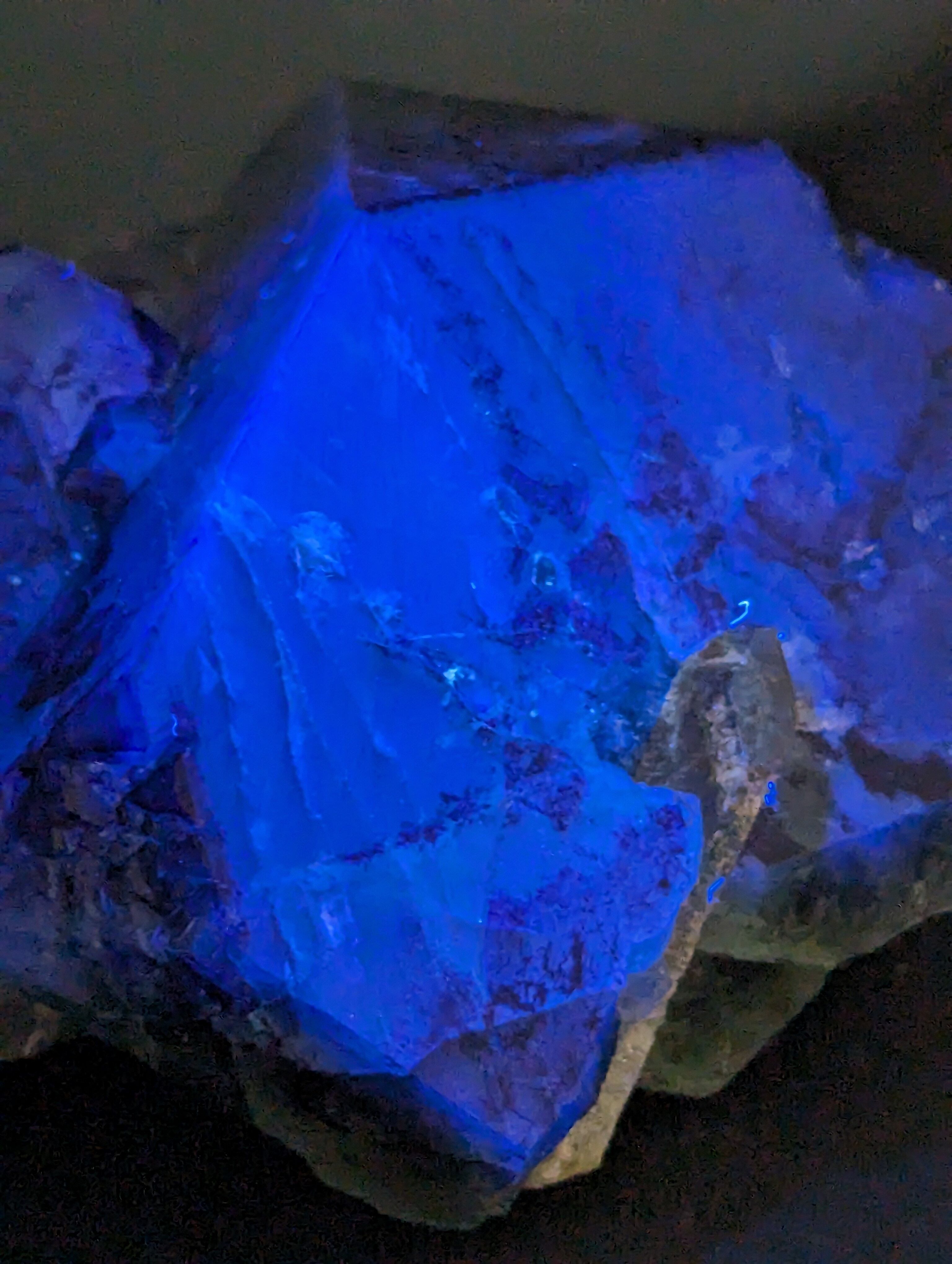 希少色/大型結晶】オコルスフローライト Okorusu mine, Namibia R5 
