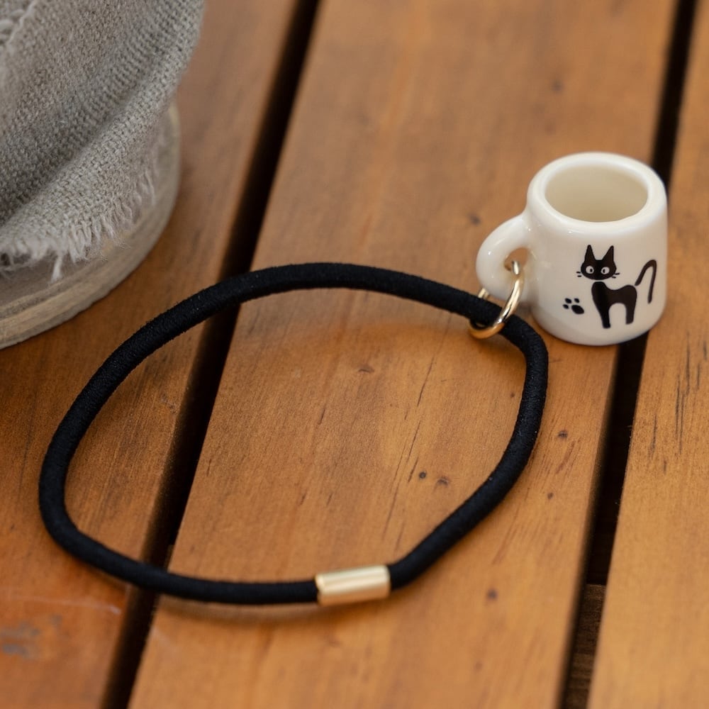 魔女の宅急便 ヘアゴム ジジのマグカップ（2567） | すすのこ商店