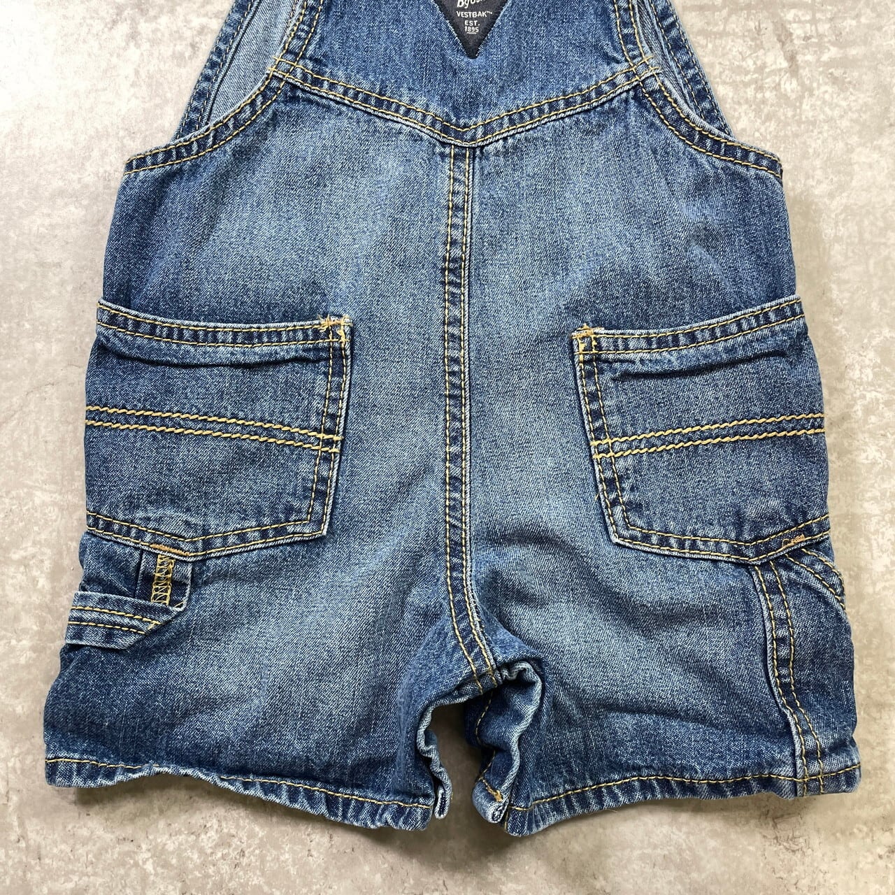 kids】OSHKOSH オシュコシュ デニム オーバーオール ショート丈 キッズ