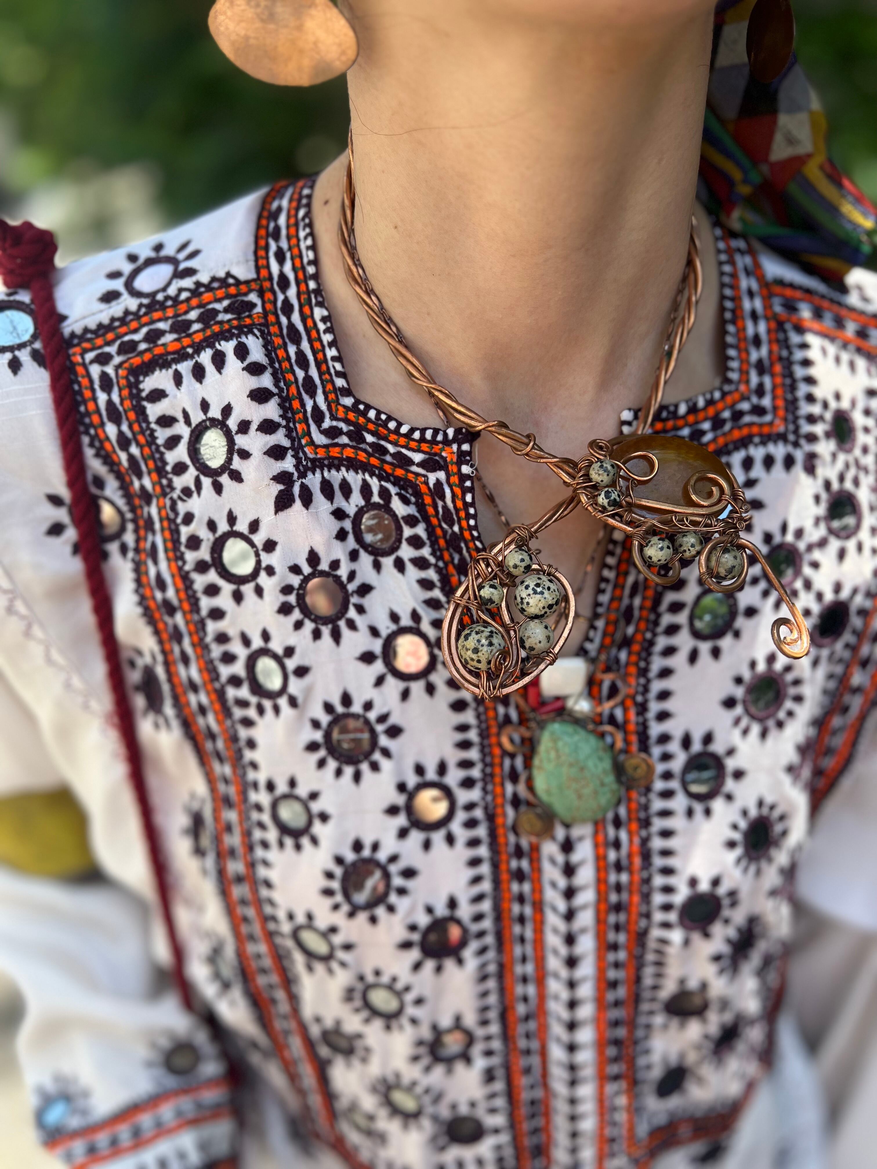 Vintage Pakistan white × mirror work embroidery Baluch dress  