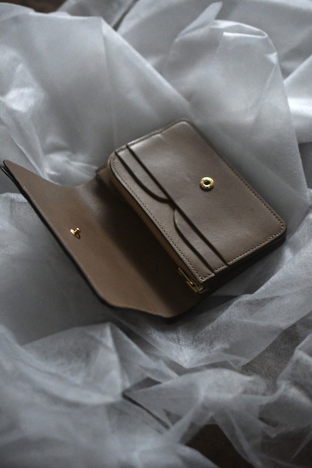 forme / Short Wallet / Ostrich (Black , Natural)