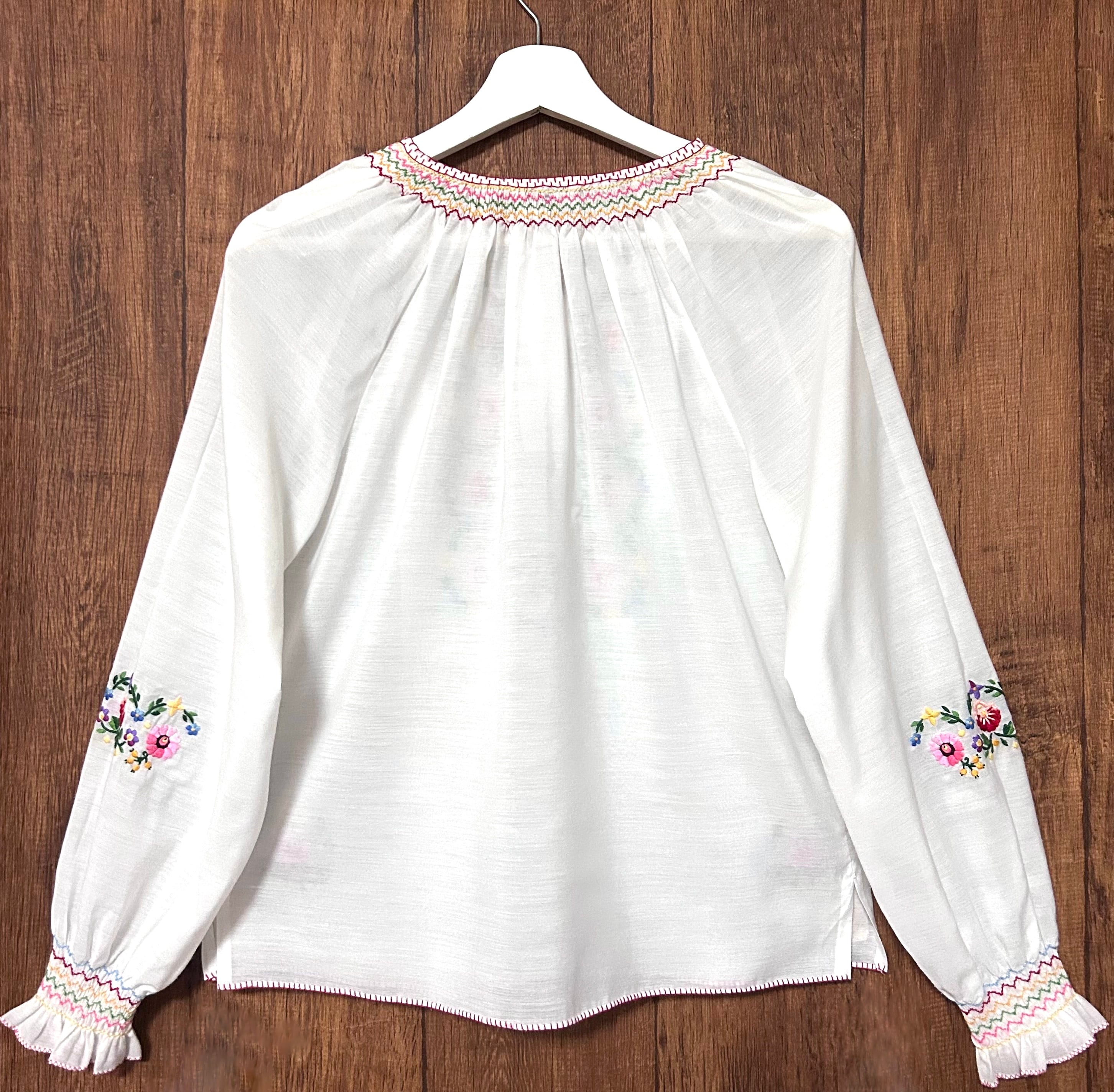 vintageクロアチア刺繍 ポンチョ 刺繍 vintage a858d36bdd628cf8c4e00d80c33edd