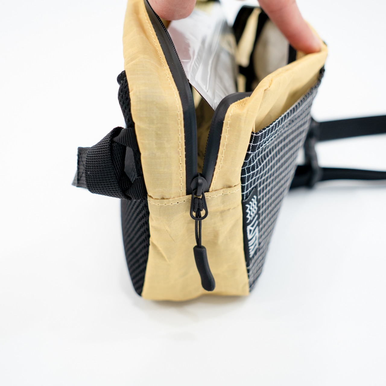 ダイニーマ製Fanny Packs（登山用ウエストポーチ/サコッシュ/ファニーパック）