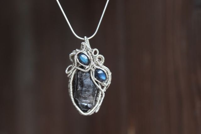 Cairngorm & Dark blue Labradorite silver925 wire wrapping pendant