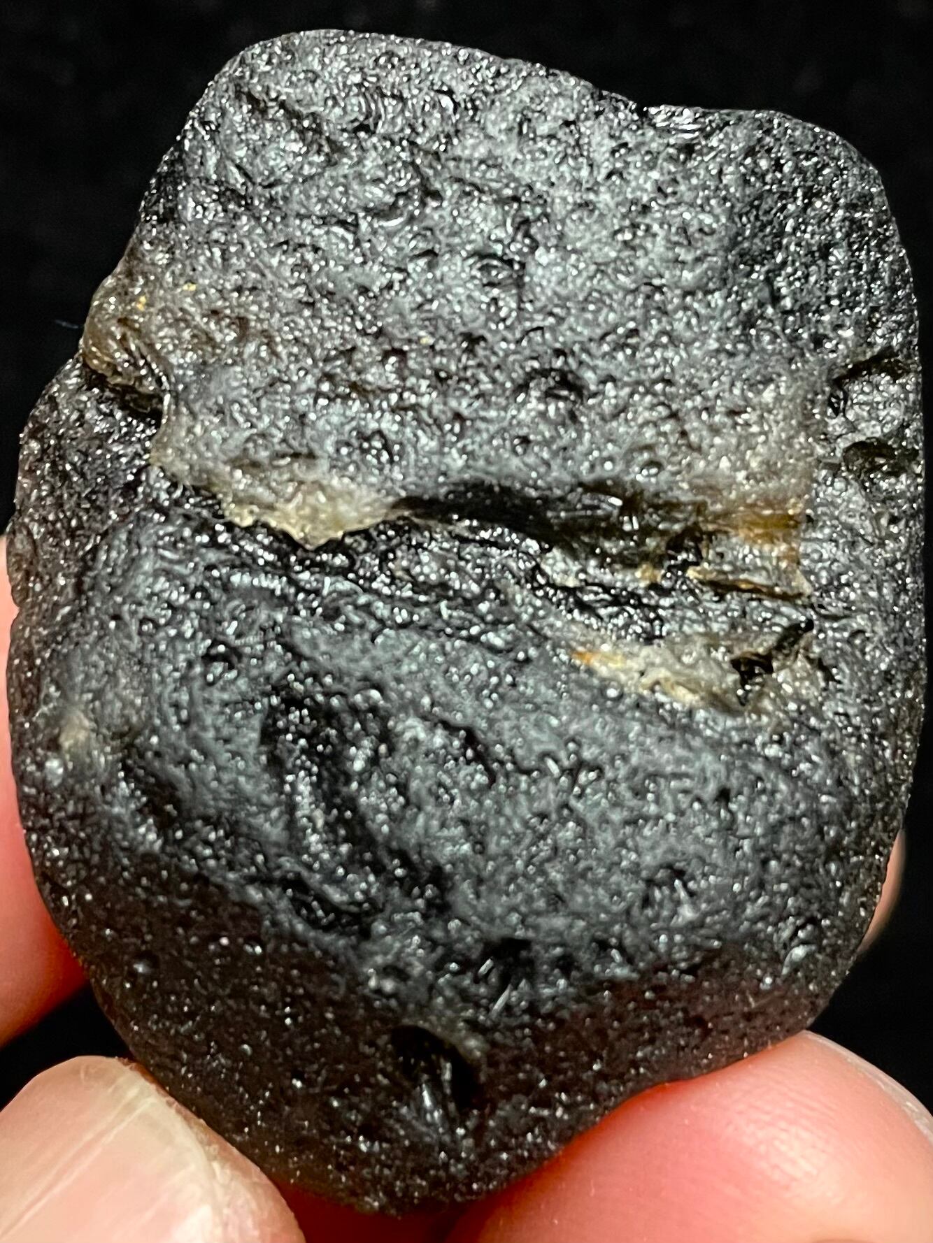 4) アグニマニタイト原石(大)