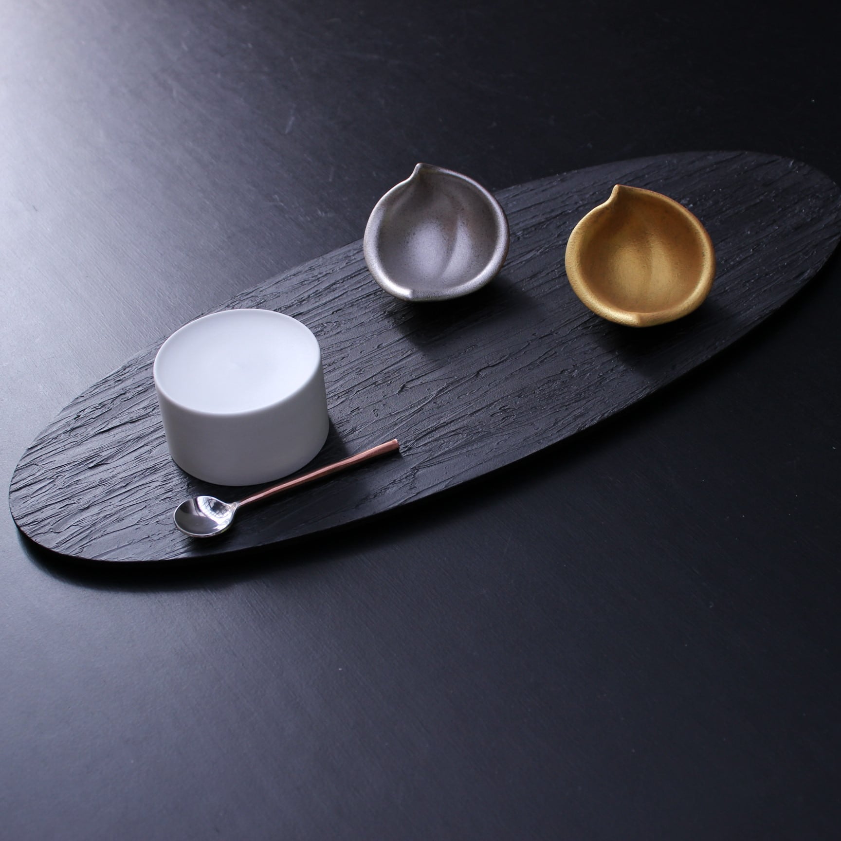 折敷 | 芦屋貴兆陶家 online shop