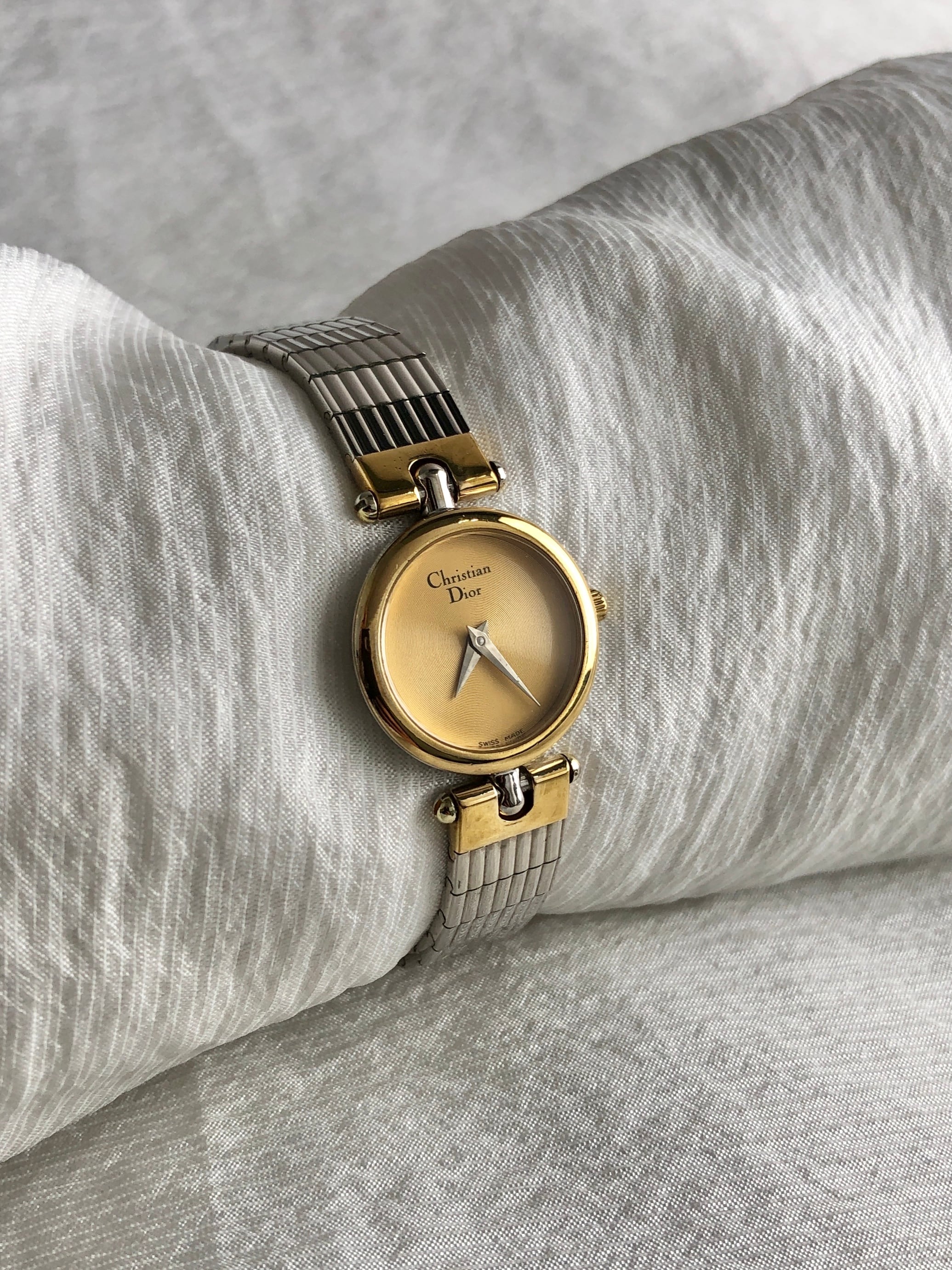 Christian Dior クリスチャン ディオール 腕時計 シルバー×ゴールド ロゴ ステンレススチール クォーツ 3025 vintage ヴィンテージ オールド ngmhnw