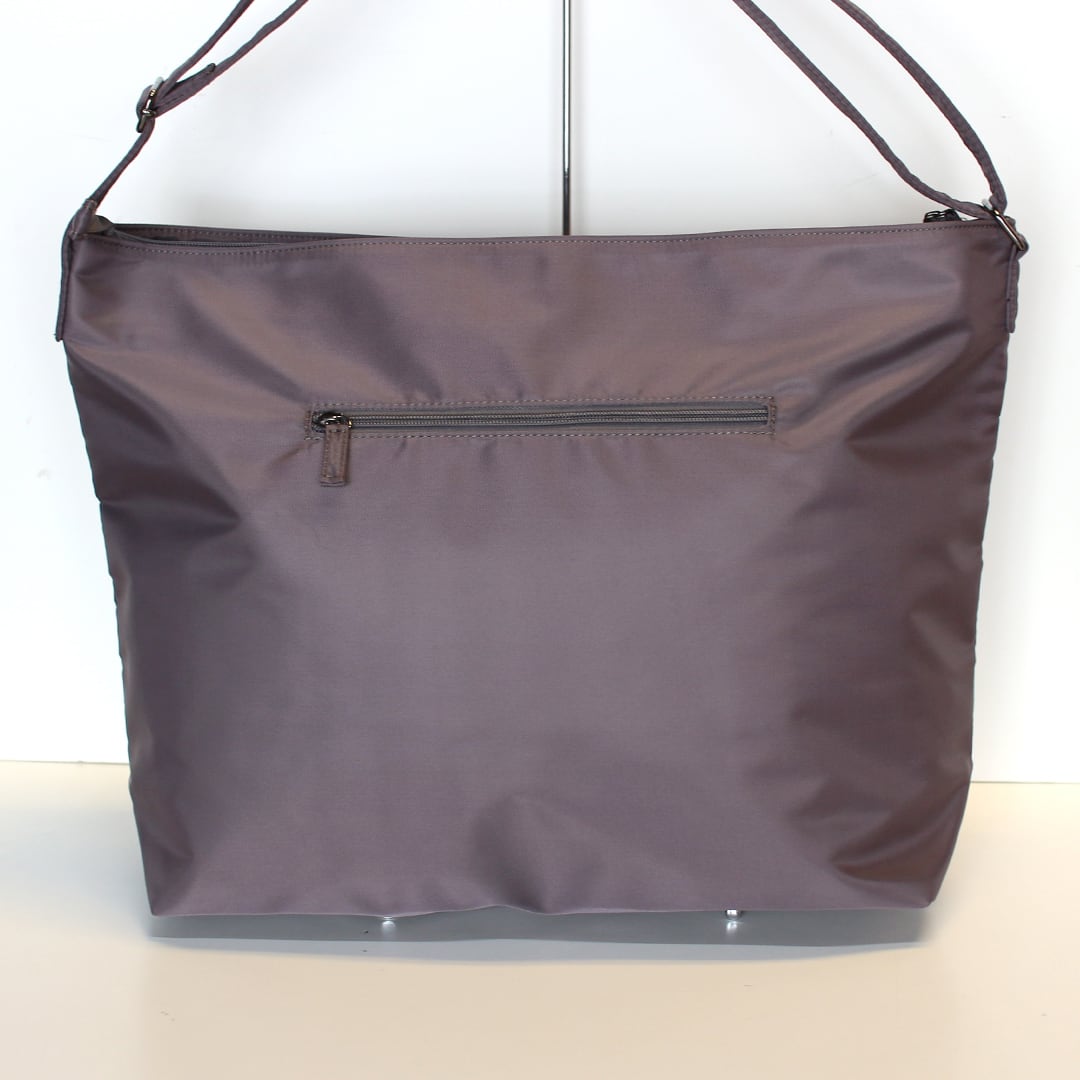 専用☆周りが全部ポケット仕様のバッグ☆ジョリーフルール 専用☆周り