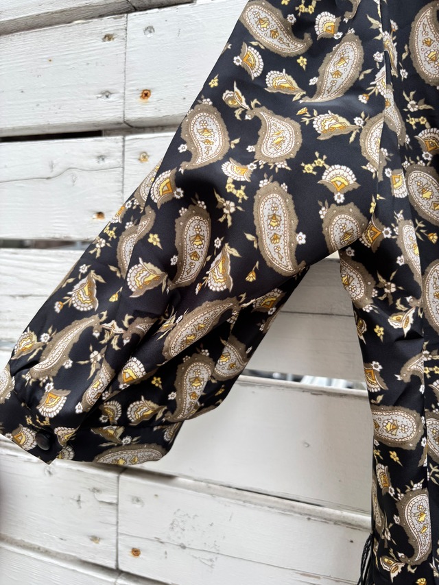 80’s black paisly pleats white lace collor dress