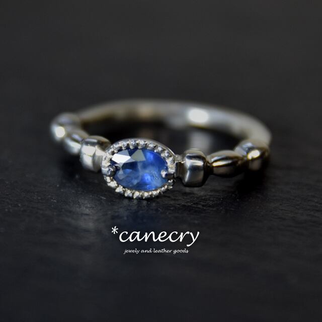 サファイアのリング