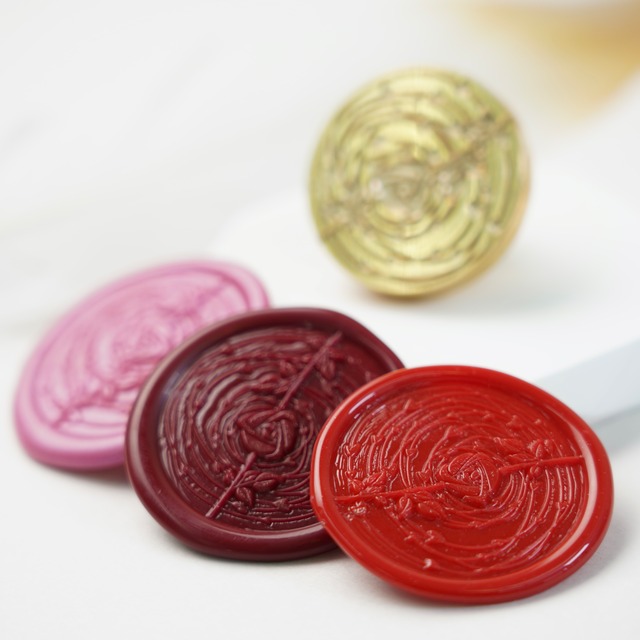 010-20052　Sealing Stamp　　A Rose Surrounded by Hearts