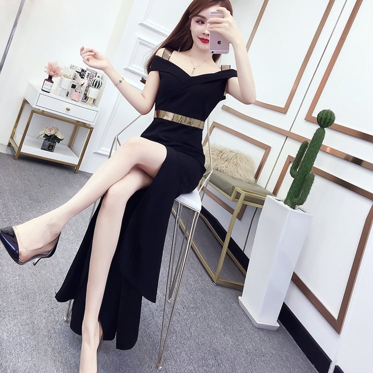 送料無料 4色 キャバ ドレス ロング 黒 赤 ワインレッド ネイビー セクシー 大胆 スリット 無地 パーティードレス タイト ワンピ 大きいサイズ Xl おしゃれ サイドスリット キャバ嬢 ドレス きれいめ かっこいい キャバクラ ロング丈 ワンピース いい女 細身 スリム