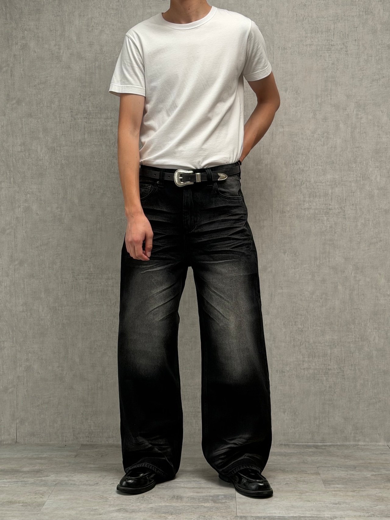 Shadow Fade Loose Fit Denim